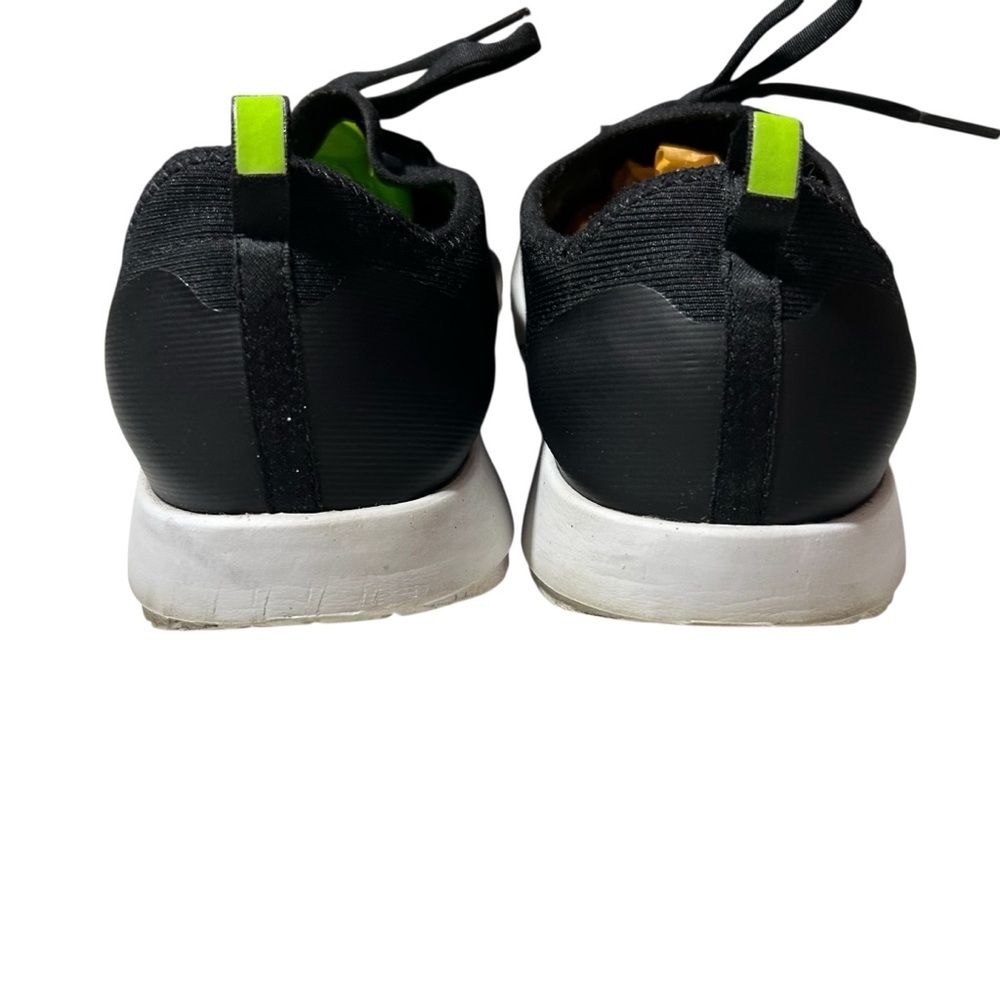 OOFOS OOMG Black and White Athletic size 11 women’s sneakers - Picture 3 of 7